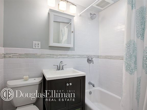 4th image of 211 Thompson St APT 6B