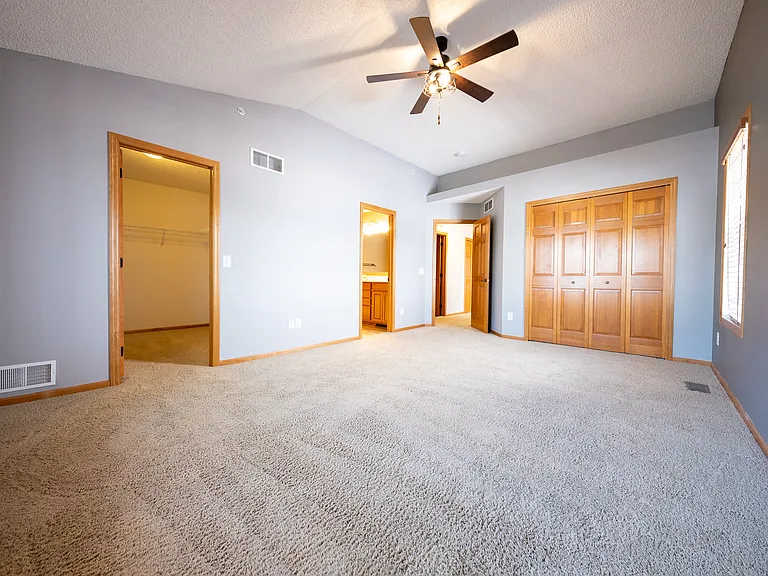 10930 Fergus St NE #F — Photo 13