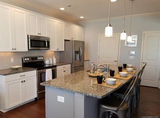 104 Park View Dr #2, Belmont, NC 28012