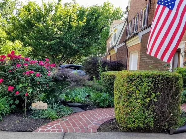 6326 Manchester Way, Alexandria, VA 22304