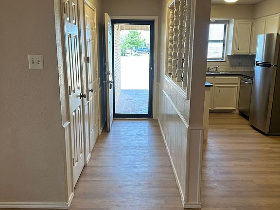 5th image of 6803 Iola Ave