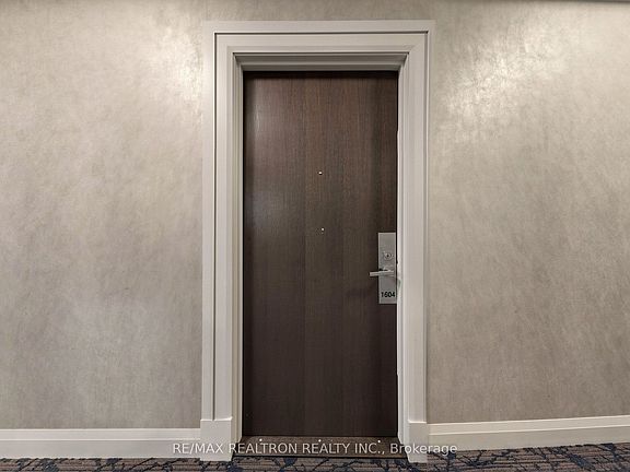 3rd image of 75 N Park Rd #1604