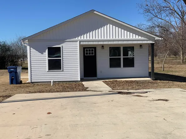 205 N 5th St, Marmaduke, AR 72443