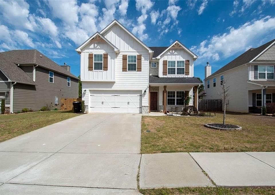 1st image of 90 Ashton Pl