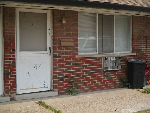 2nd image of 45-3 Floral Ave