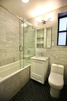 Rented by Vertical Real Estate LLC | media 9