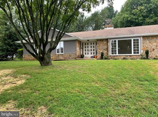 2734 Old Cedar Grove Rd, Broomall, PA 19008