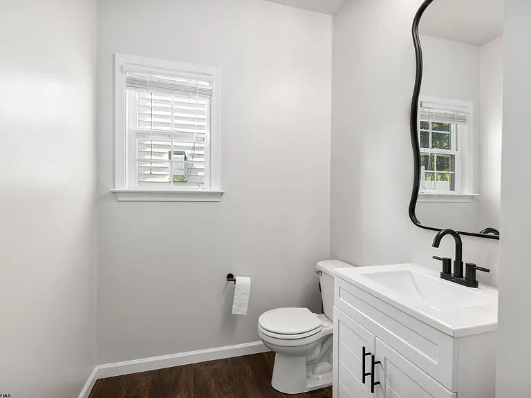 112 Casey Ln — Photo 10