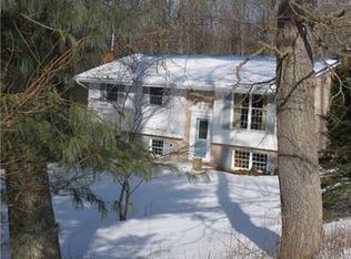 335 Peoples Rd, Ligonier, PA 15658