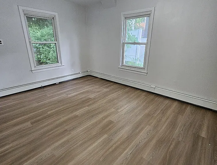 616 Lakes Rd — Photo 7