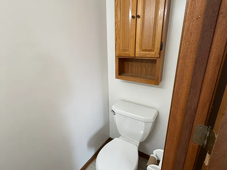 1/2 bath on 1st floori