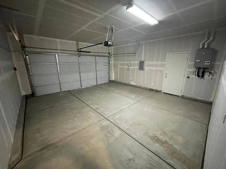 4256 Lasalle Dr — Photo 26