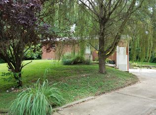 30 Carnation Dr, Collinsville, IL 62234