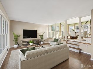 49 Cleveland Ave, Colonia, NJ 07067