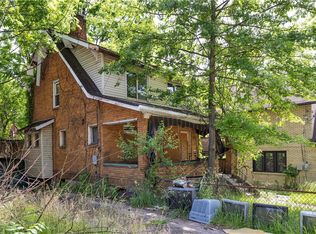 1529 Marie St, Pittsburgh, PA 15221