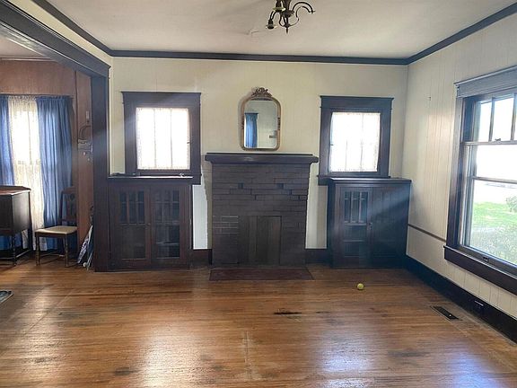 2nd image of 1519 NE Claiborne Pl