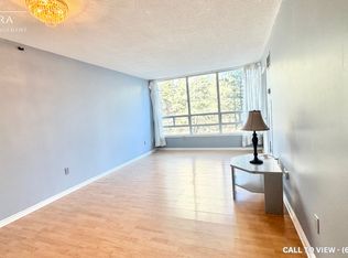 50 Kingsbridge Garden Cir UNIT 204, Mississauga, ON