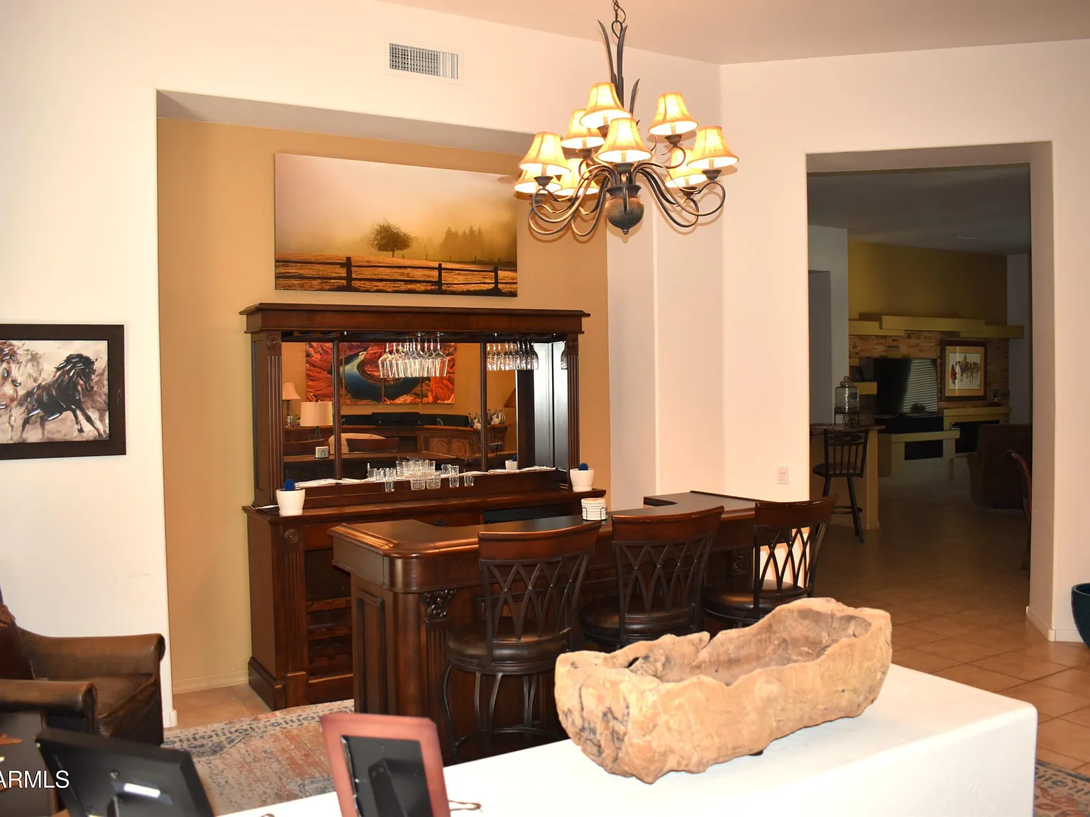 3 bed, 3.5 bath, 3389 sqft, $2,750 — Photo 4