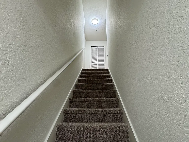 1521 Legacy Club Dr #1521 — Photo 8