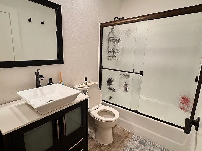 4752 Hawley Blvd #3 — Photo 6