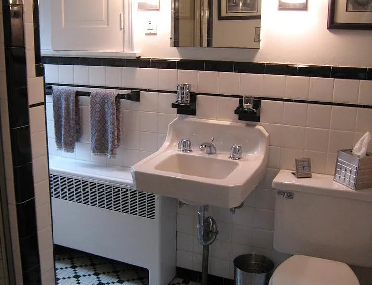 2034 Chancellor St #1F — Photo 3