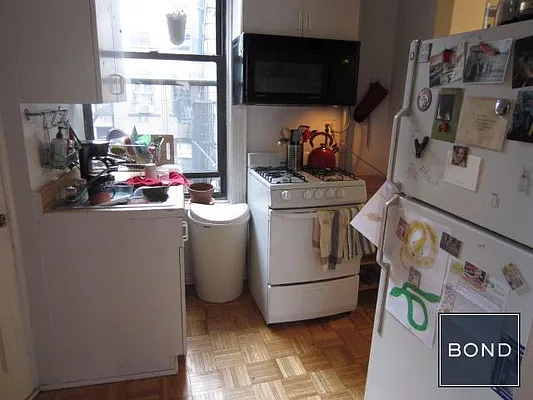 Rented by Bond New York | media 27