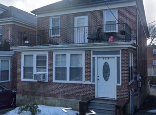 314 E 240th St FLOOR 2, Bronx, NY 10470