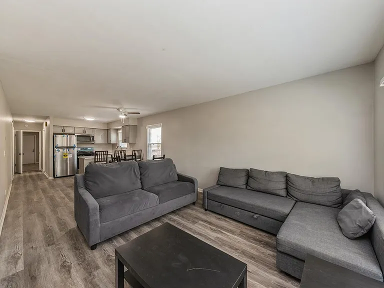 856 E Capri Dr #1 — Photo 7