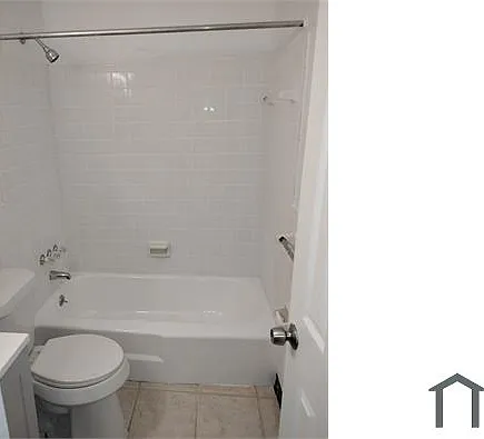 1720 Wright St #5 — Photo 9