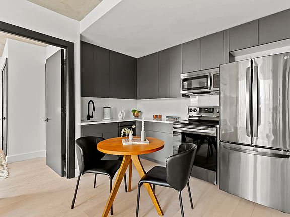 2nd image of 458 E 25th St #206