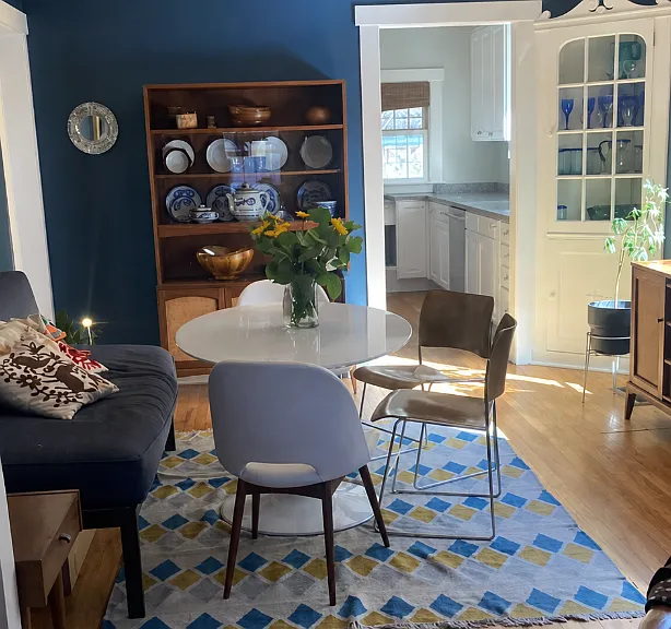 370 N Clarkson St — Photo 3