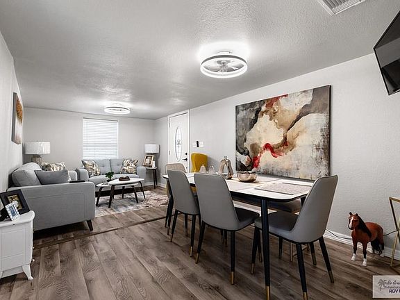 5th image of 21687 Gonzalez Rd