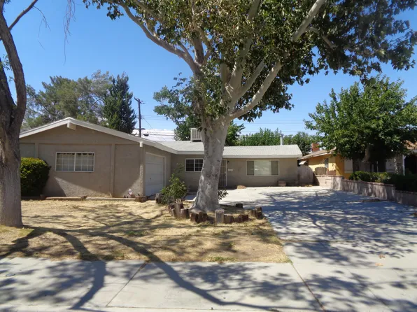 1151 W Avenue J8, Lancaster, CA 93534