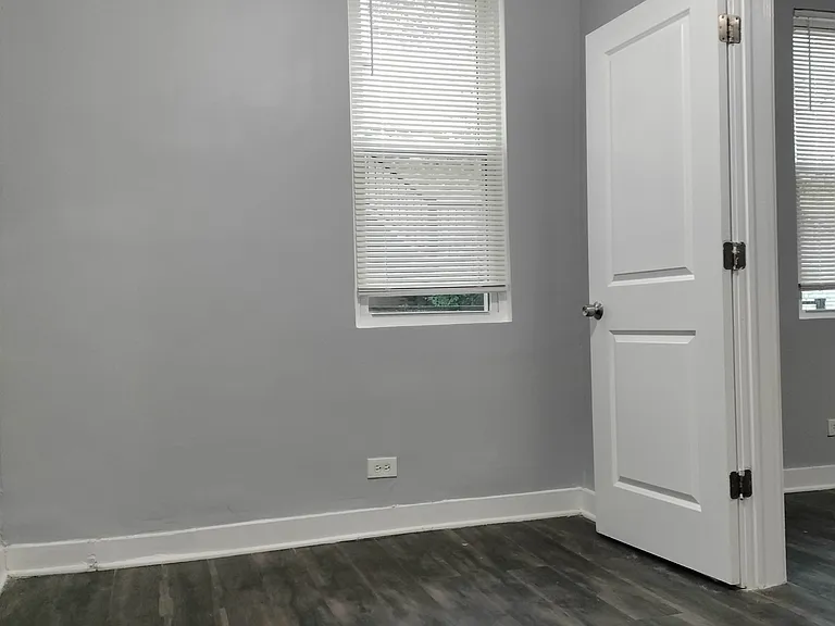 4800 S Winchester Ave #4802-W — Photo 5