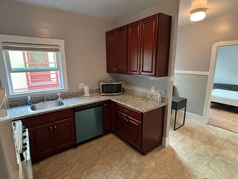 2366 Virginia St #1-4 — Photo 20