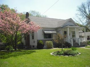 104 Hassinger St, Troy, IL