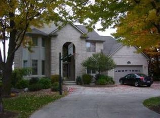 6462 John R Rd, Troy, MI 48085