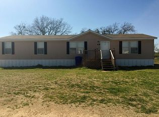 747 Wild Horse Ln, Stephenville, TX 76401