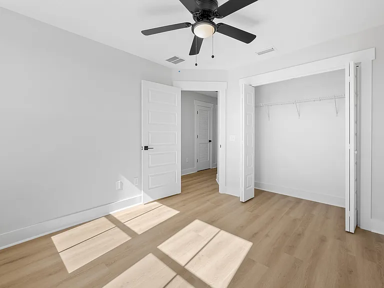 710 Dale Pl #3 — Photo 34