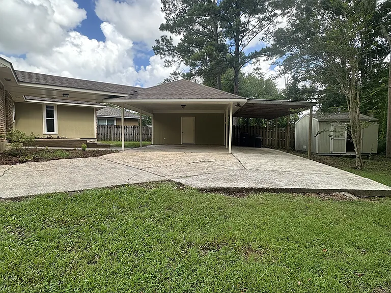 13235 Country Park Ave — Photo 8