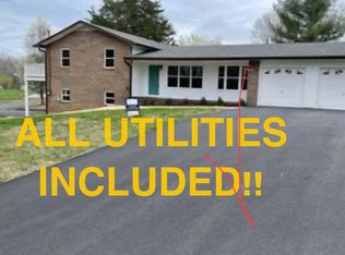 206 Alexanderia St #A, Sevierville, TN 37862