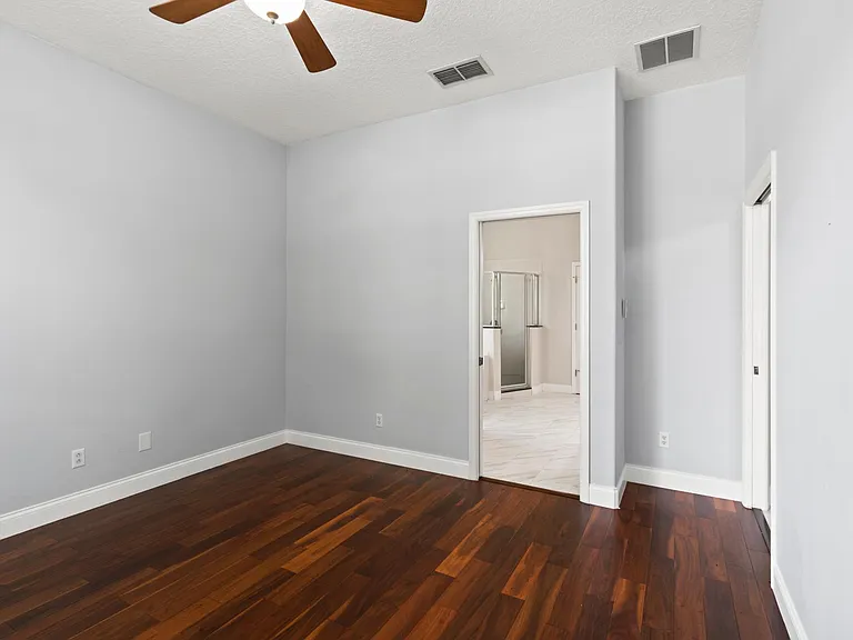 10212 Hart Branch Cir — Photo 14