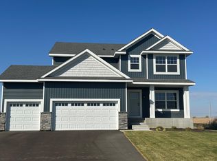 2028 Tamarack Rd, Carver, MN 55315