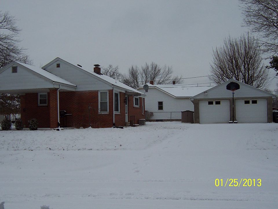 2nd image of 1302 Fayette St