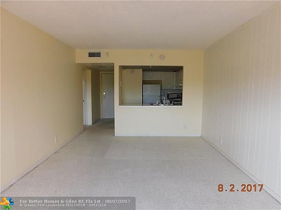 3rd image of 1000 River Reach Dr APT 315