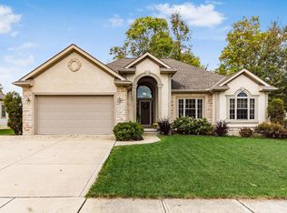 6331 Shawnee St, Grove City, OH