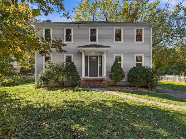 267 Middle St, Weymouth, MA 02189