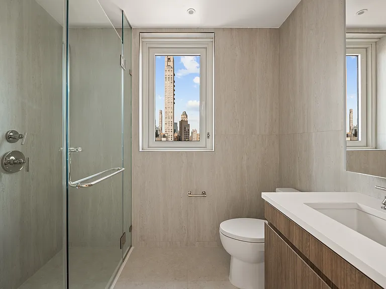 1026 3rd Ave #25A — Photo 9
