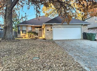 507 Baylor Dr, Arlington, TX 76010