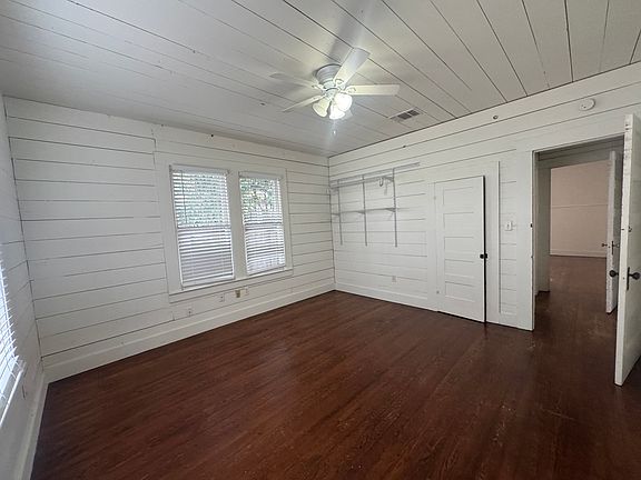 2nd image of 1064 W Mill St